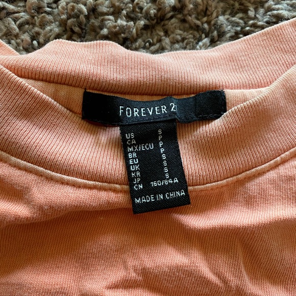Divided & Forever 21 Cropped Top Bundle - Picture 3 of 4